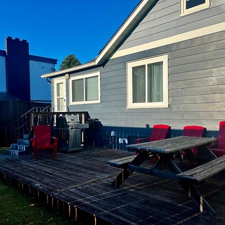 Buccaneer Inn Nanaimo Bagian luar foto