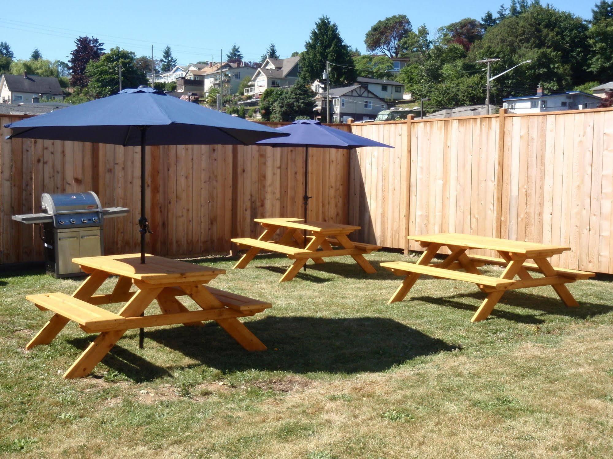 Buccaneer Inn Nanaimo Bagian luar foto